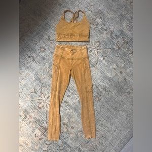 Lululemon leggings AND bra set